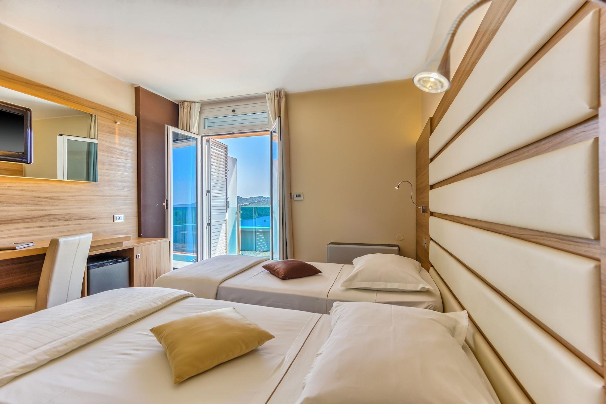 Hotel Panorama Sibenik Ngoại thất bức ảnh